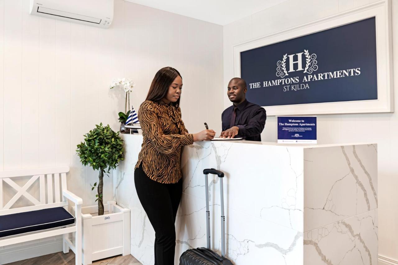 The Hamptons Apartments - St Kilda Мелбърн Екстериор снимка