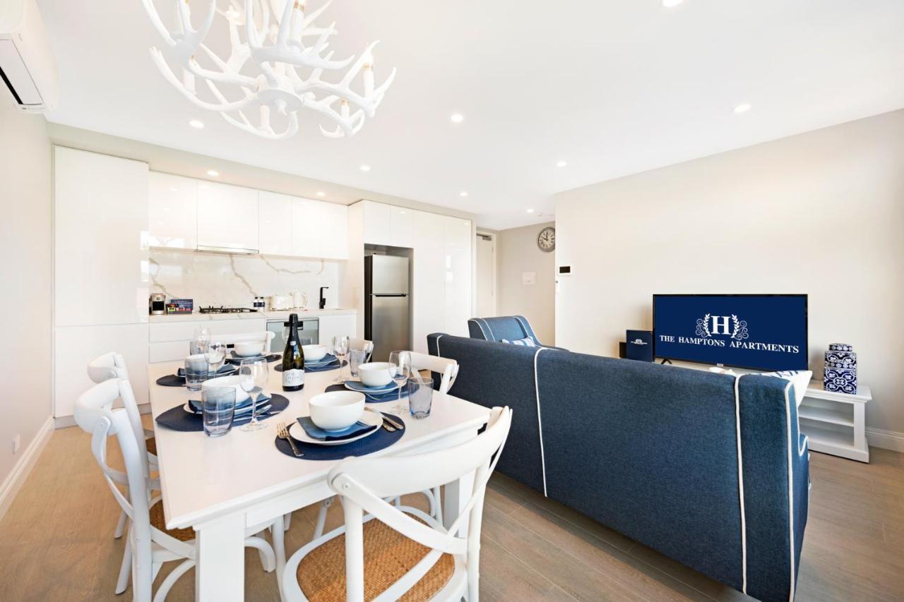 The Hamptons Apartments - St Kilda Мелбърн Екстериор снимка