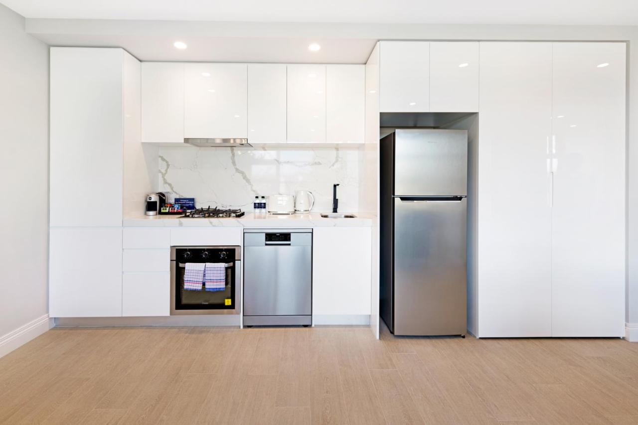 The Hamptons Apartments - St Kilda Мелбърн Екстериор снимка