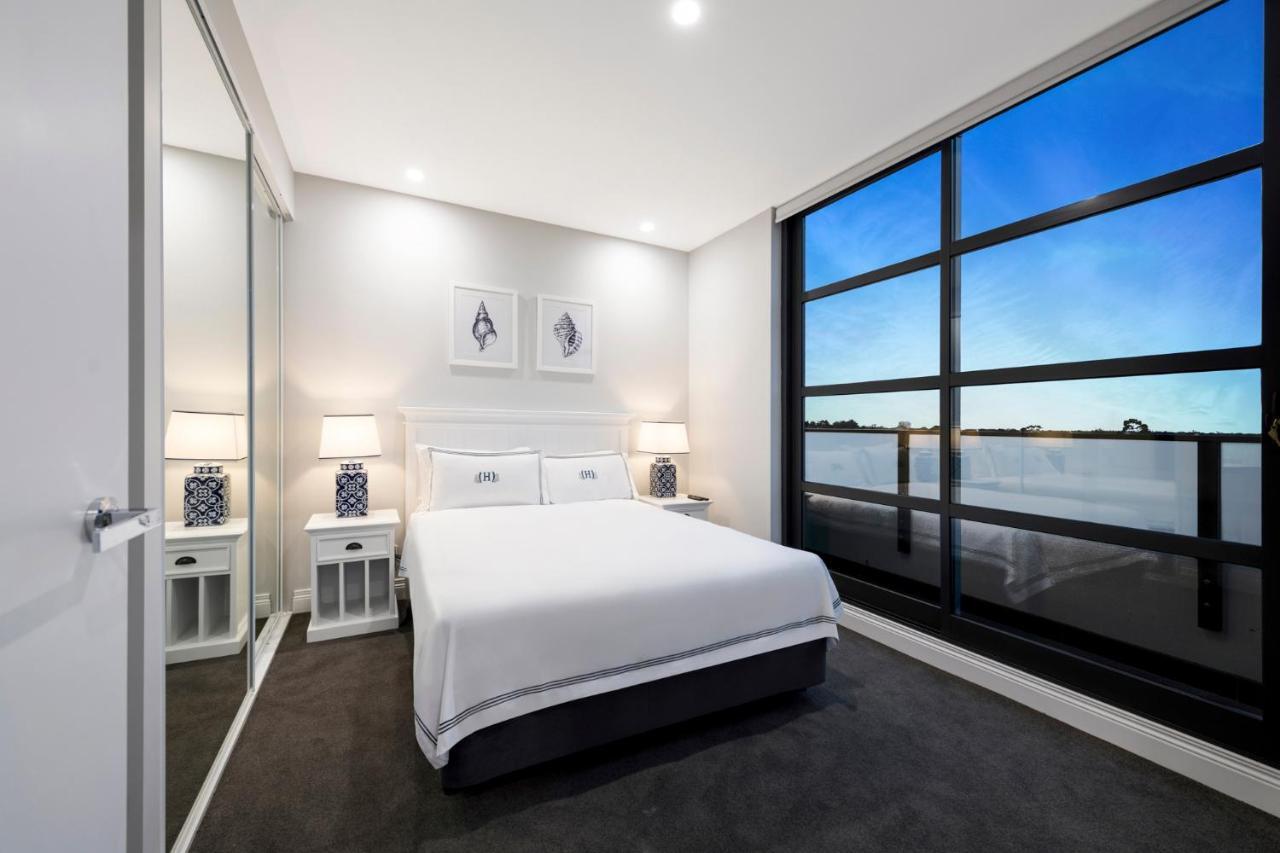 The Hamptons Apartments - St Kilda Мелбърн Екстериор снимка