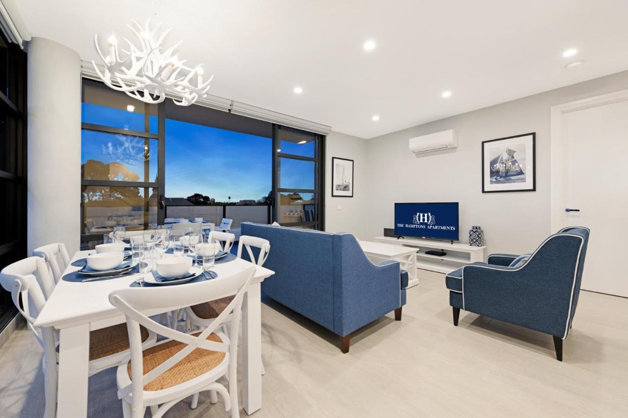 The Hamptons Apartments - St Kilda Мелбърн Екстериор снимка